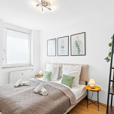 Goltan In - Zentral, Wifi, Parkplatz