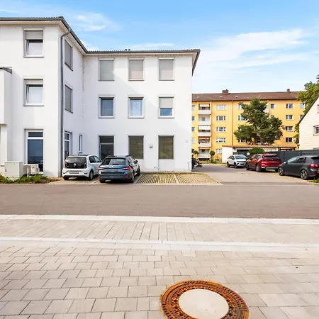 Apartment Goltan In - Zentral, Wifi, Parkplatz Neutraubling